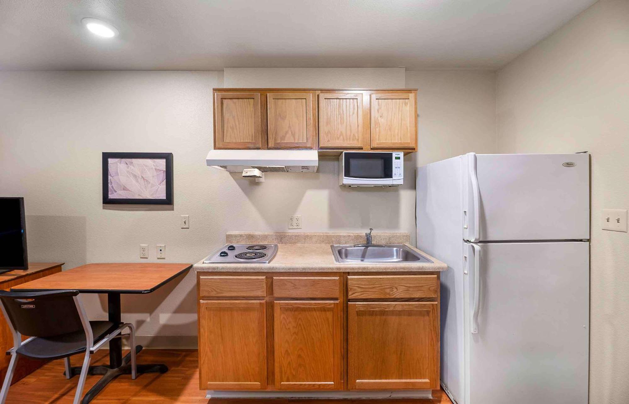 Extended Stay America Select Suites - Lubbock - South Exterior photo